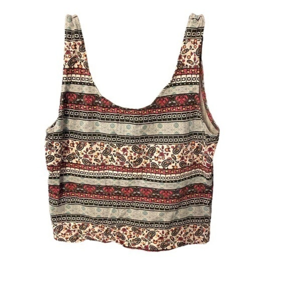Forever 21 stretchy crop top. Soft material. Size large